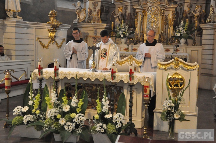 Obłóczyny w klasztorze Braci Mniejszych we Wschowie 