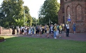 Piesza pielgrzymka na Jasną Górę - przekazanie krzyża w Konopiskach