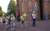 Piesza pielgrzymka na Jasną Górę - przekazanie krzyża w Konopiskach