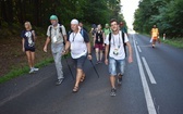 Piesza pielgrzymka na Jasną Górę - przekazanie krzyża w Konopiskach