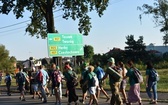 Piesza pielgrzymka na Jasną Górę - przekazanie krzyża w Konopiskach