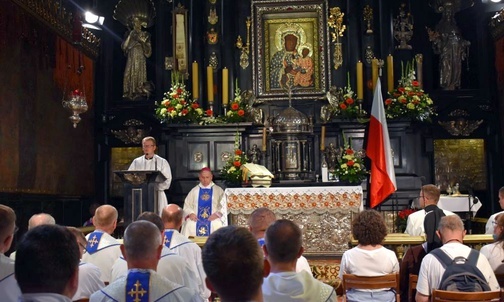 Sztafeta dotarła na Jasną Górę