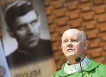 Homilię wygłosił ks. Edward Poniewierski, postulator procesu beatyfikacyjnego.
