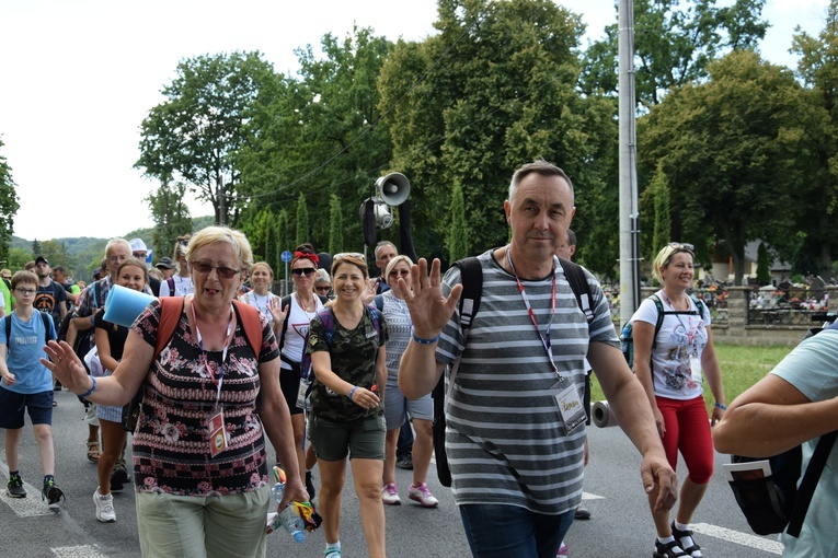 38.PPT. Dzień ósmy. Grupa 11.