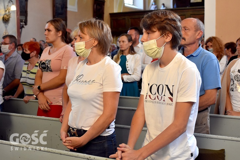 Modlitwa za wstawiennictwem bł. Karoliny i Msza św. z uwielbieniem