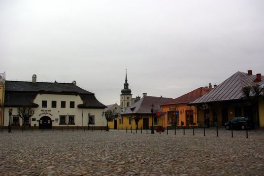 Rynek w Starym Sączu i Muzeum Regionalne