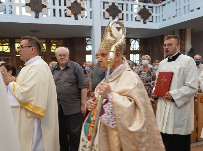 Gliwice. Ustanowienie Diecezjalnego Sanktuarium Matki Bożej Dobrej Drogi