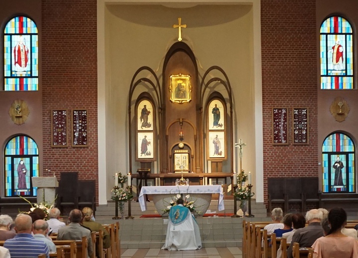 Gliwice. Ustanowienie Diecezjalnego Sanktuarium Matki Bożej Dobrej Drogi