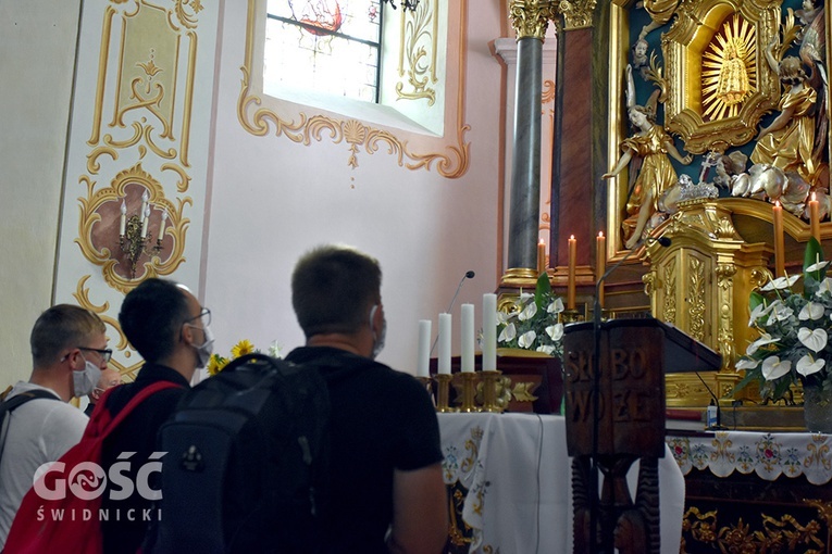 Pielgrzymka kleryków przed obłóczynami