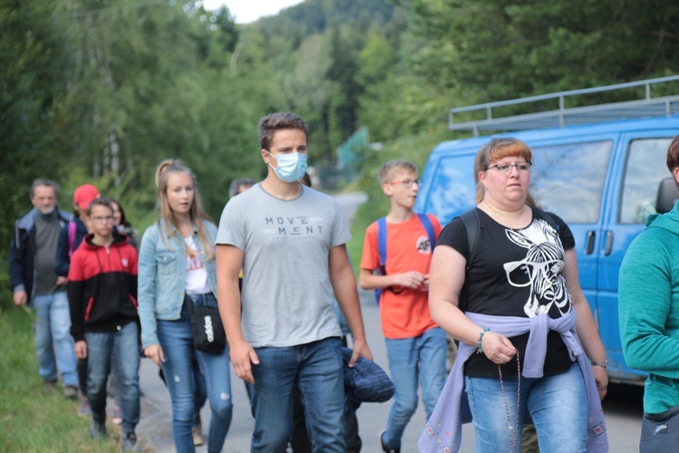 Pielgrzymka z Trzciany koło Bochni do Pasierbca