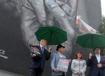 Mural wdzięczności w Polkowicach