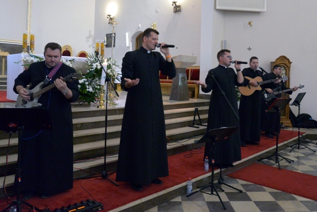 Ruch Światło–Życie spotkał się w Skarżysku-Kamiennej