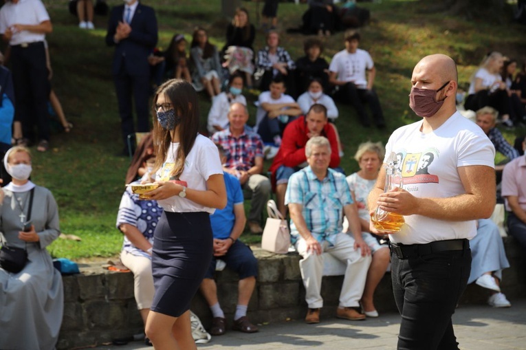 Młodzież w Kalwarii Zebrzydowskiej