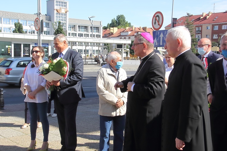 Msza św. w Koszalinie w 40. rocznicę powstania NSZZ Solidarność