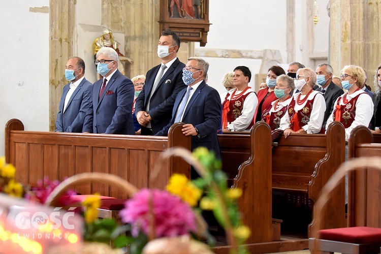 Strzegom. Dożynki gminne z biskupem seniorem