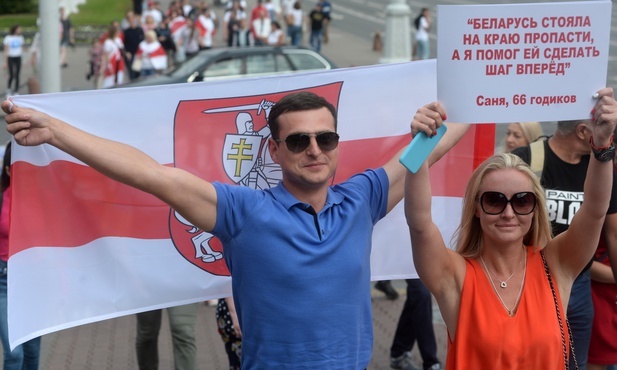 Podczas protestu w Mińsku rozpoczęły się zatrzymania uczestników