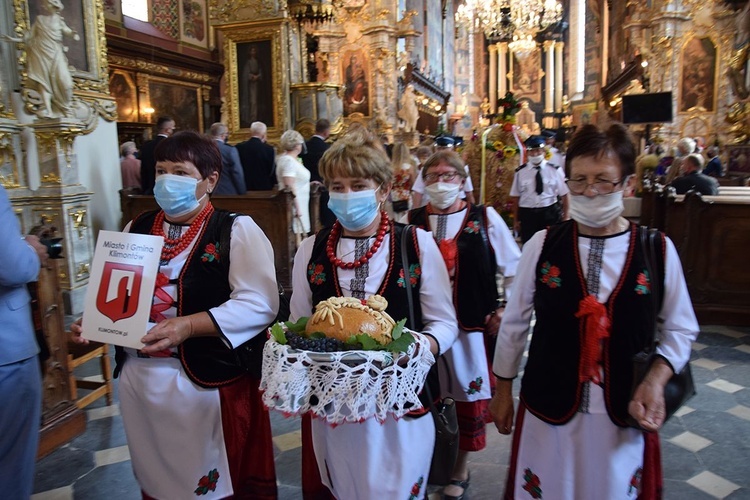 Dożynki diecejzlane i powiatowe w Sandomierzu