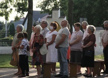 Wprowadzenie nowego proboszcza w parafii św. Marcina w Zemborzycach