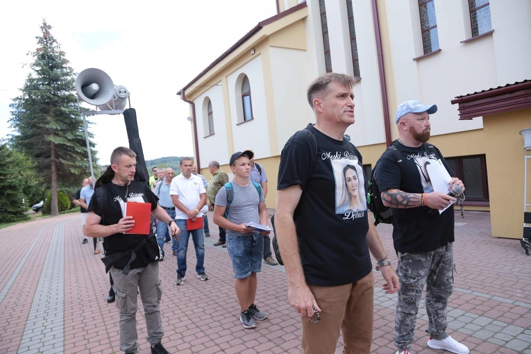 Męski Różaniec w Dębicy
