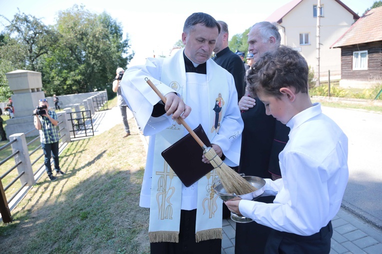 Ujście Jezuickie. Tablica poległych Chorwatów