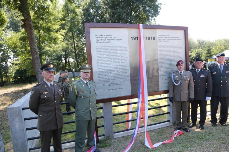 Ujście Jezuickie. Tablica poległych Chorwatów