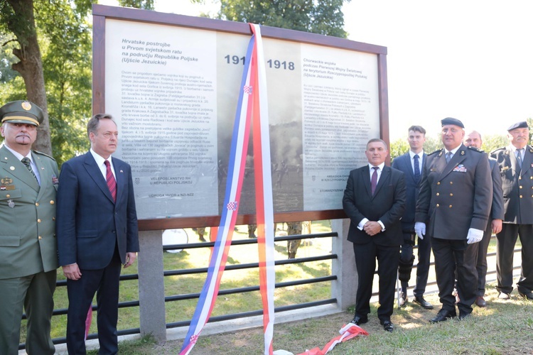 Ujście Jezuickie. Tablica poległych Chorwatów
