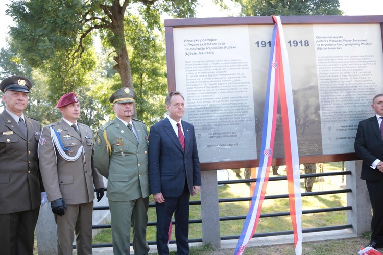 Ujście Jezuickie. Tablica poległych Chorwatów