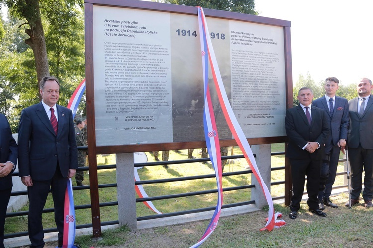 Ujście Jezuickie. Tablica poległych Chorwatów