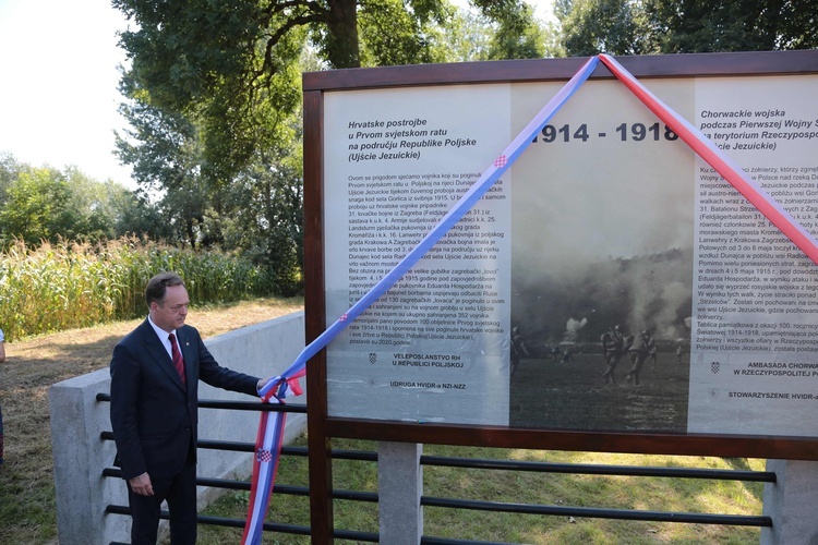 Ujście Jezuickie. Tablica poległych Chorwatów