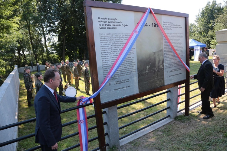 Ujście Jezuickie. Tablica poległych Chorwatów