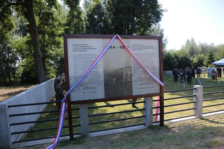 Ujście Jezuickie. Tablica poległych Chorwatów