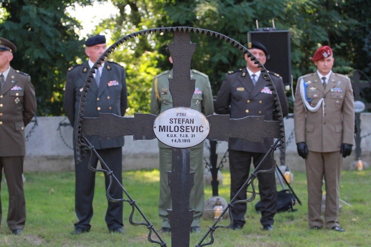 Ujście Jezuickie. Tablica poległych Chorwatów