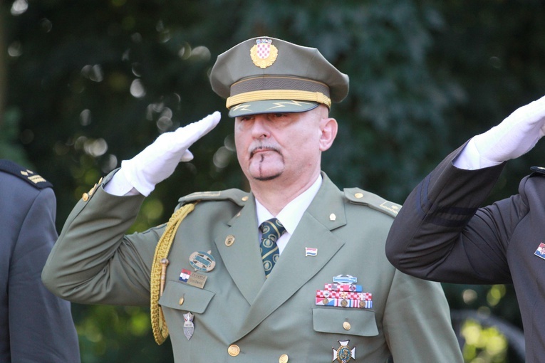 Ujście Jezuickie. Tablica poległych Chorwatów