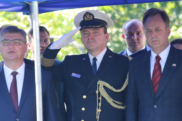 Ujście Jezuickie. Tablica poległych Chorwatów