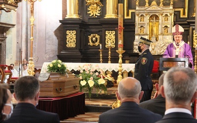 Abp Budzik: "Niech Bóg da mu wieczne miłowanie". Lublin pożegnał Piotra Szczepanika