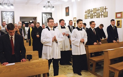 ◄	Papież Franciszek zachęca Kościół w Polsce  do nieustannej modlitwy o powołania.