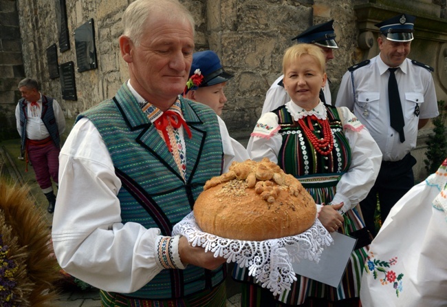 Dożynki w opoczyńskiej kolegiacie