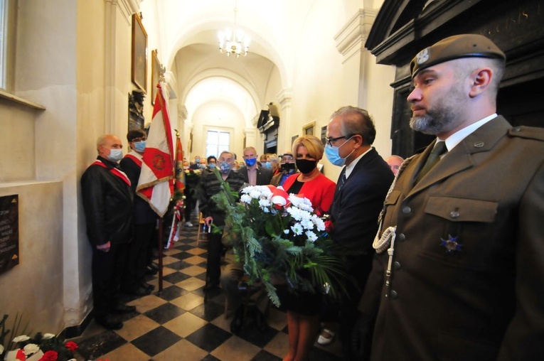 Odsłonięcie tablicy poświęconej działaczom Zrzeszenia WiN