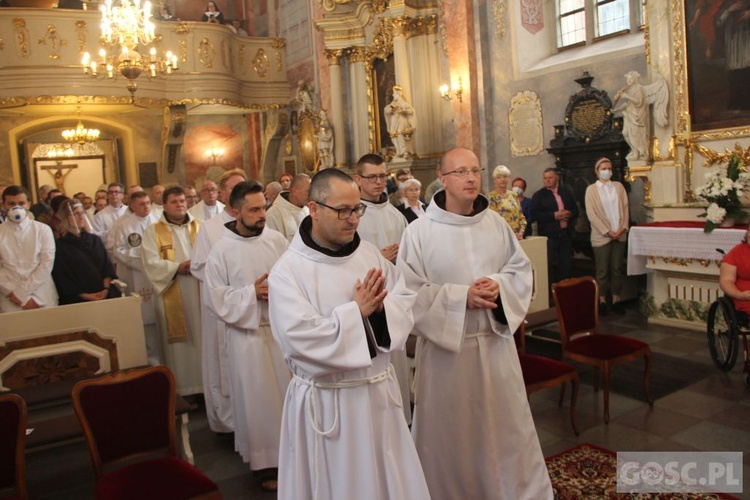 Wschowa. Święcenia diakonatu i ogłoszenie Maryi patronką Wschowy