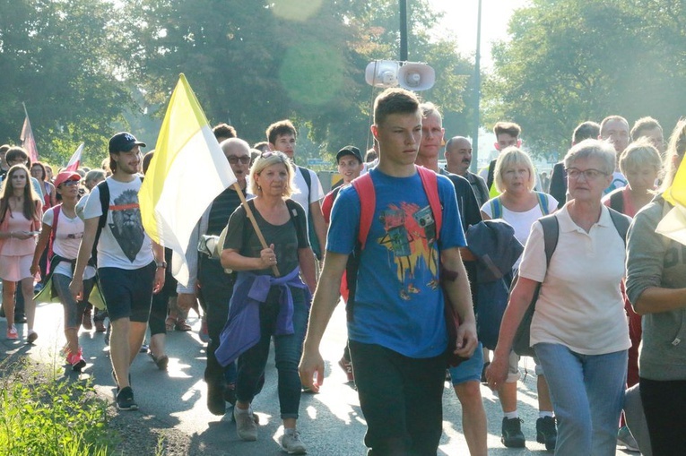 Pielgrzymka do Wąwolnicy