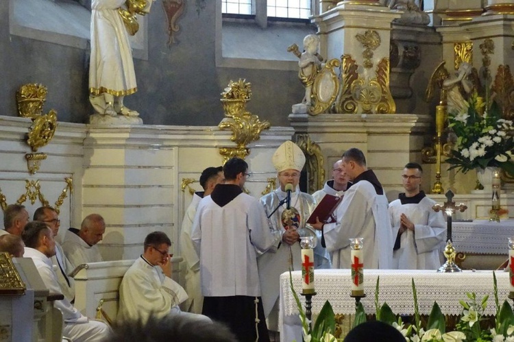 Ogłoszenie Matki Bożej patronką Wschowy