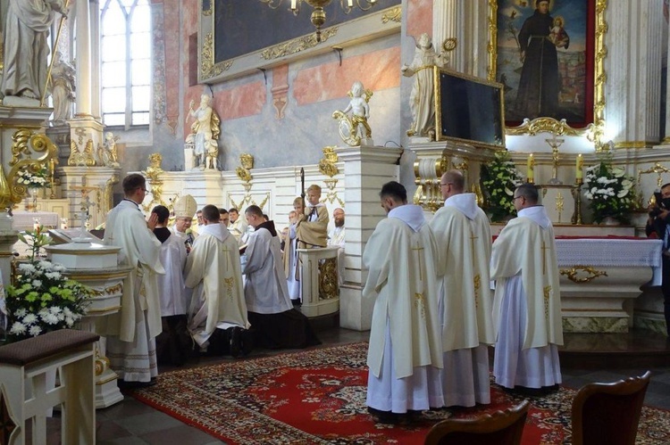 Ogłoszenie Matki Bożej patronką Wschowy