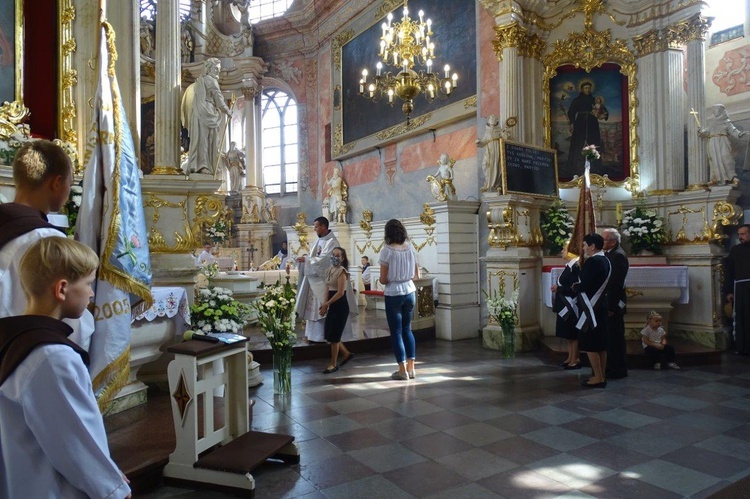 Odpust w sanktuarium Matki Bożej Pocieszenia we Wschowie