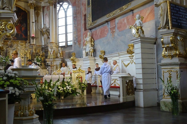 Odpust w sanktuarium Matki Bożej Pocieszenia we Wschowie