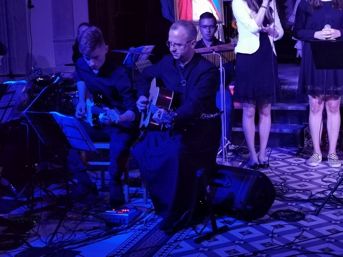 Koncert KSM Ciężkowice i Gromnik