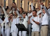 Koncert Nieziemskie Granie podczas apelu w 2019 roku.