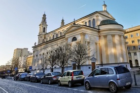 Strefę płatnego parkowania powiększono o jedną trzecią