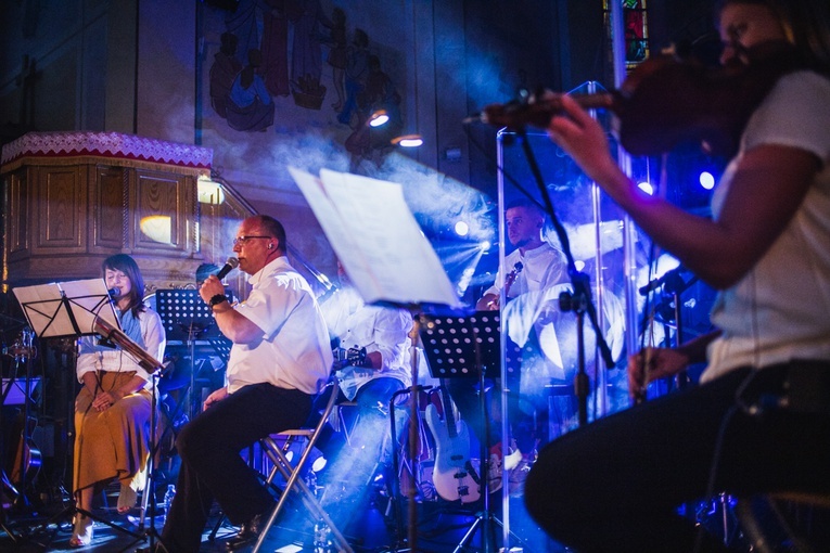 Zespół Gennesaret w Tuszynie