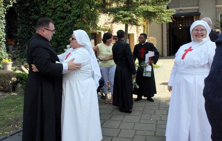 Śluby zakonne u kamilianów w Taciszowie  