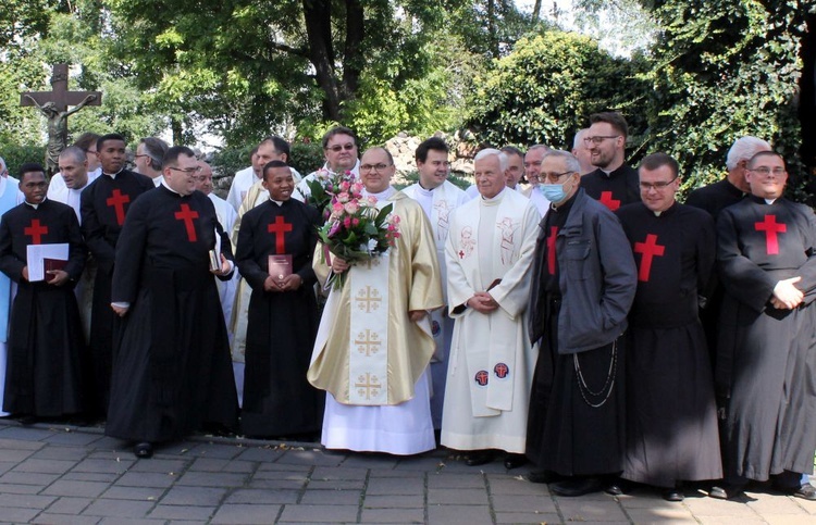 Śluby zakonne u kamilianów w Taciszowie  